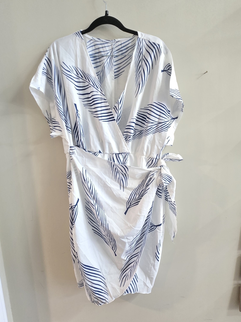 White & Blue Palm Leaf Wrap Dress Plus Size 2X Tropical Resort Midi Dress